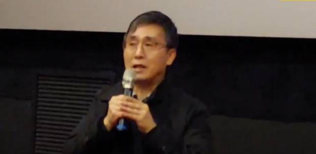상영에 앞서 김덕영 감독이 작품소개와 소회를 밝히고 있다.