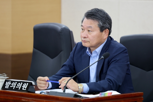 김유곤 인천광역시의회 산업경제위원장