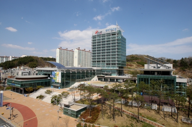 포항시청사 전경.