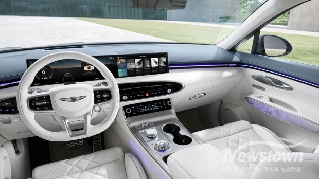 럭셔리 중형 전동화 SUV ‘GV70 전동화 부분변경 모델’ 내부  / 사진=제네시스 브랜드 제공