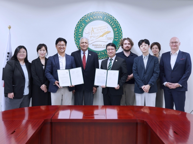 조지메이슨대학교 한국캠퍼스(George Mason University Korea)는 6월 24일 글로벌 스타트업 네트워크 플랫폼인 드레이퍼 스타트업 하우스 코리아(Draper Startup House Korea)와 글로벌 창업•혁신 인재 양성을 위한 업무협약(MOU)을 체결했다.