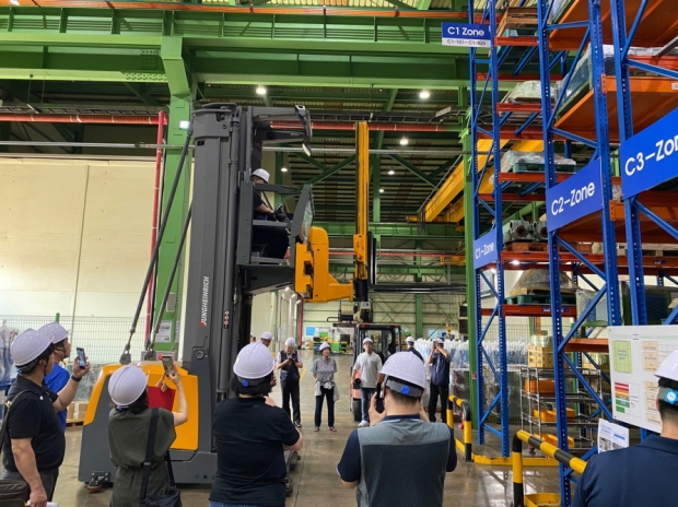 포항시와 (재)포항테크노파크는 지난 22일 경북 칠곡 ㈜디에스티에서 ‘스마트공장 우수기업 현장학습’을 실시했다