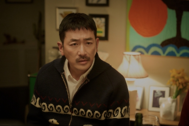 윗집 사람들 스틸컷