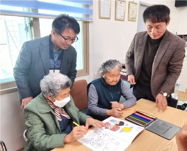 원동면 어르신 인지활동 지원사업/사진 양산시 제공