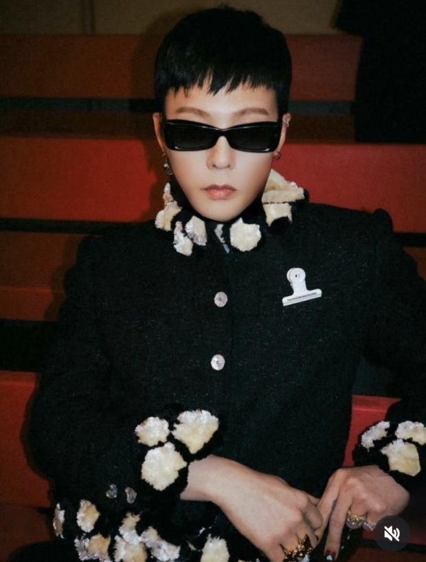 G-Dragon SNS