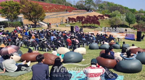 제3회 영인산 철쭉제(사진 / 아산시 제공)