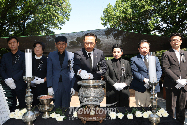 제71회 현충일 추념식(사진 / 아산시의회 제공)