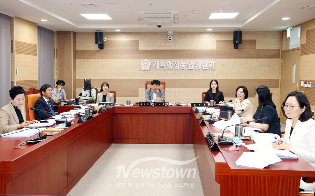 기획행정농업위원회(사진 / 아산시의회 제공)