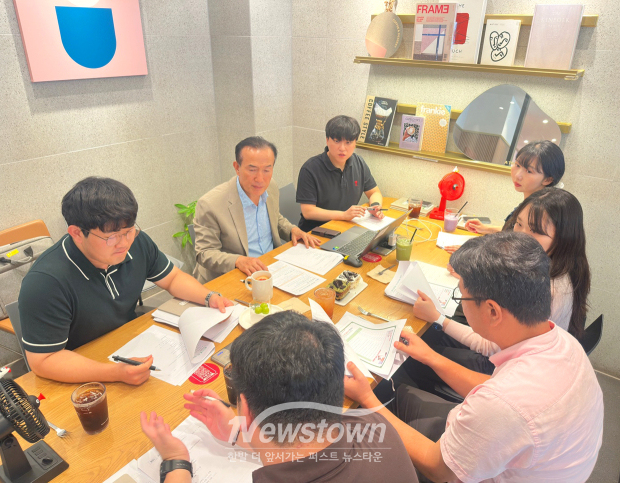 조직문화 혁신모임 ‘PRO혁신추진단’ 회의(사진 / 청양군 제공)
