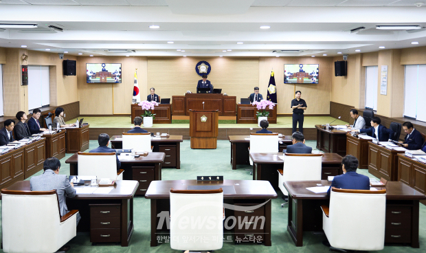 제321회 임시회(사진 / 청양군의회 제공)