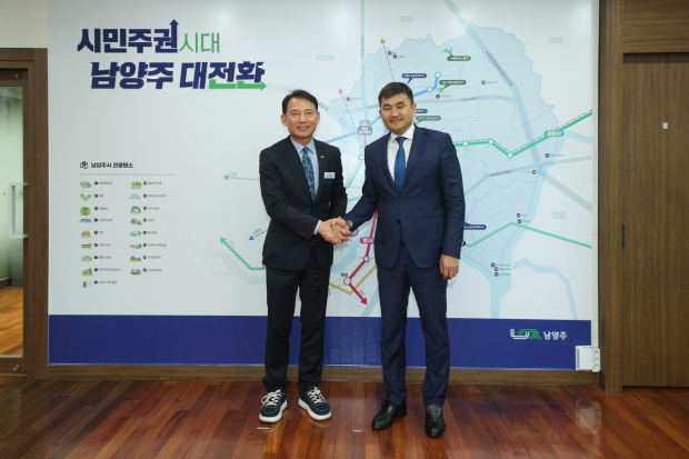 (좌측) 최현덕 남양주시장 (우측) 수헤 수흐볼드 주한몽골대사