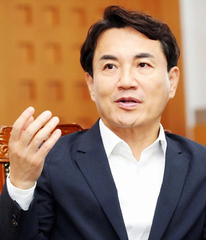 김진태, 이재명 정부 용산공원 개발에 직격탄…
