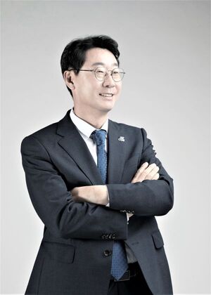 [김병철 인물탐구②] 9급 공무원에서 100만 화성시장까지…정명근이 걸...